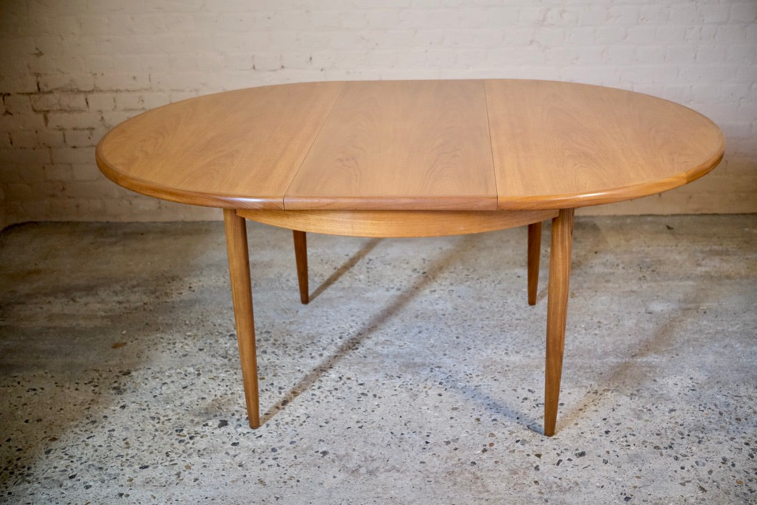 ICONIC G PLAN DINING TABLE & CHAIRS - Sophie Alliott | Artist in London | Framed Form & Sculptures