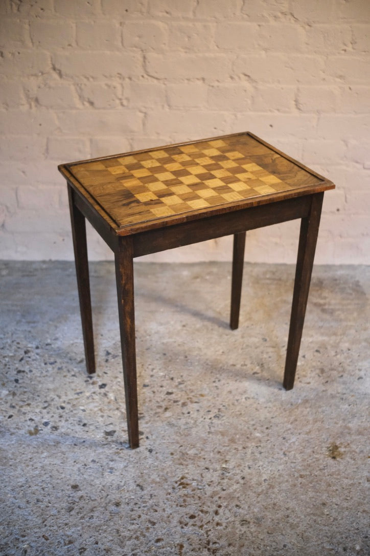 ROSEWOOD & SATINWOOD CHESS TABLE - Sophie Alliott | Artist in London | Framed Form & Sculptures