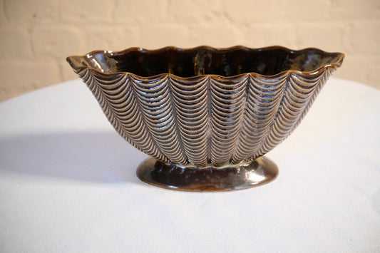 ART DECO SHELL VASE - Sophie Alliott | Artist in London | Framed Form & Sculptures